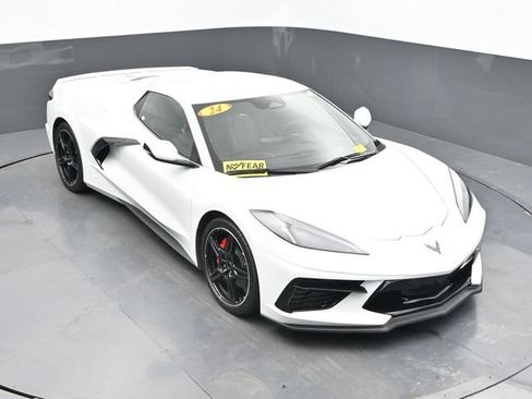 Used 2024 Chevrolet Corvette Stingray Premium Conv w/ Battery Protection Package RWD image 31