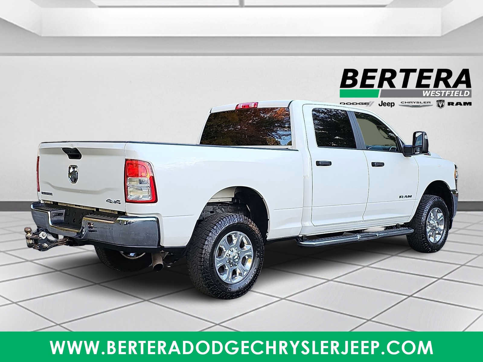 Used 2024 RAM 2500 Big Horn AWD/4WD image 6