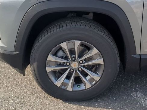 New 2026 Chevrolet Equinox LT w/ Safety and Technology Package image 15