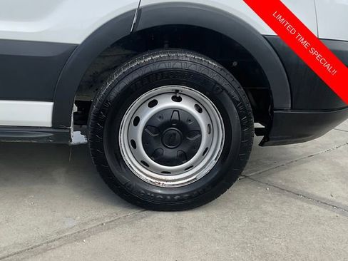 Used 2016 Ford Transit 150 XL image 9