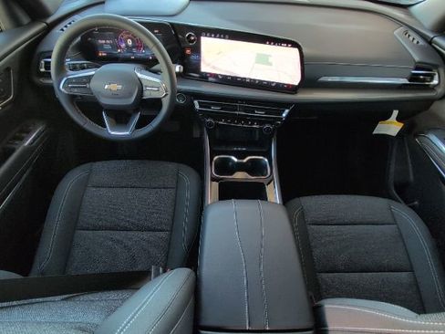 New 2026 Chevrolet Traverse LT w/ Driver Confidence Package image 5