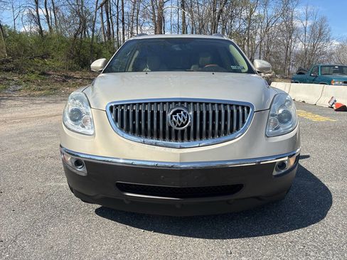 Used 2008 Buick Enclave CXL w/ Entertainment Package #3 image 6
