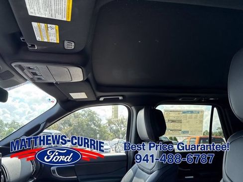 New 2026 Ford Expedition Platinum w/ Stealth Appearance Package AWD/4WD image 11
