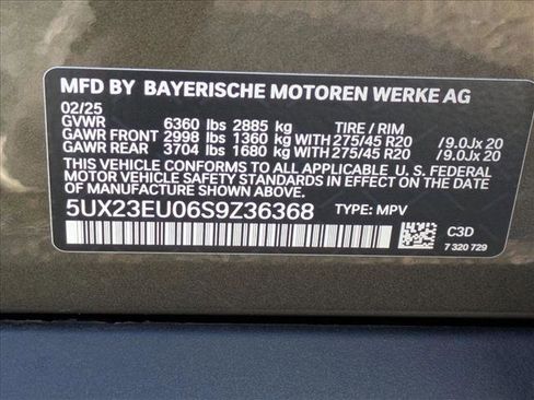 Used 2025 BMW X5 xDrive40i w/ Climate Comfort Package image 23