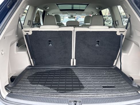 Used 2021 Volkswagen Atlas SEL Premium w/ MDO Package (Bench Seat) image 31