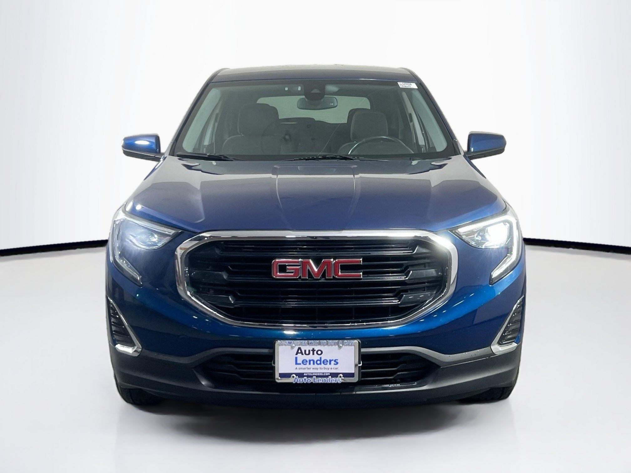 Used 2020 GMC Terrain SLE FWD image 2