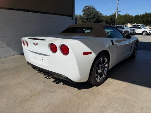 Used 2008 Chevrolet Corvette Convertible w/ Preferred Equipment Group RWD image 4
