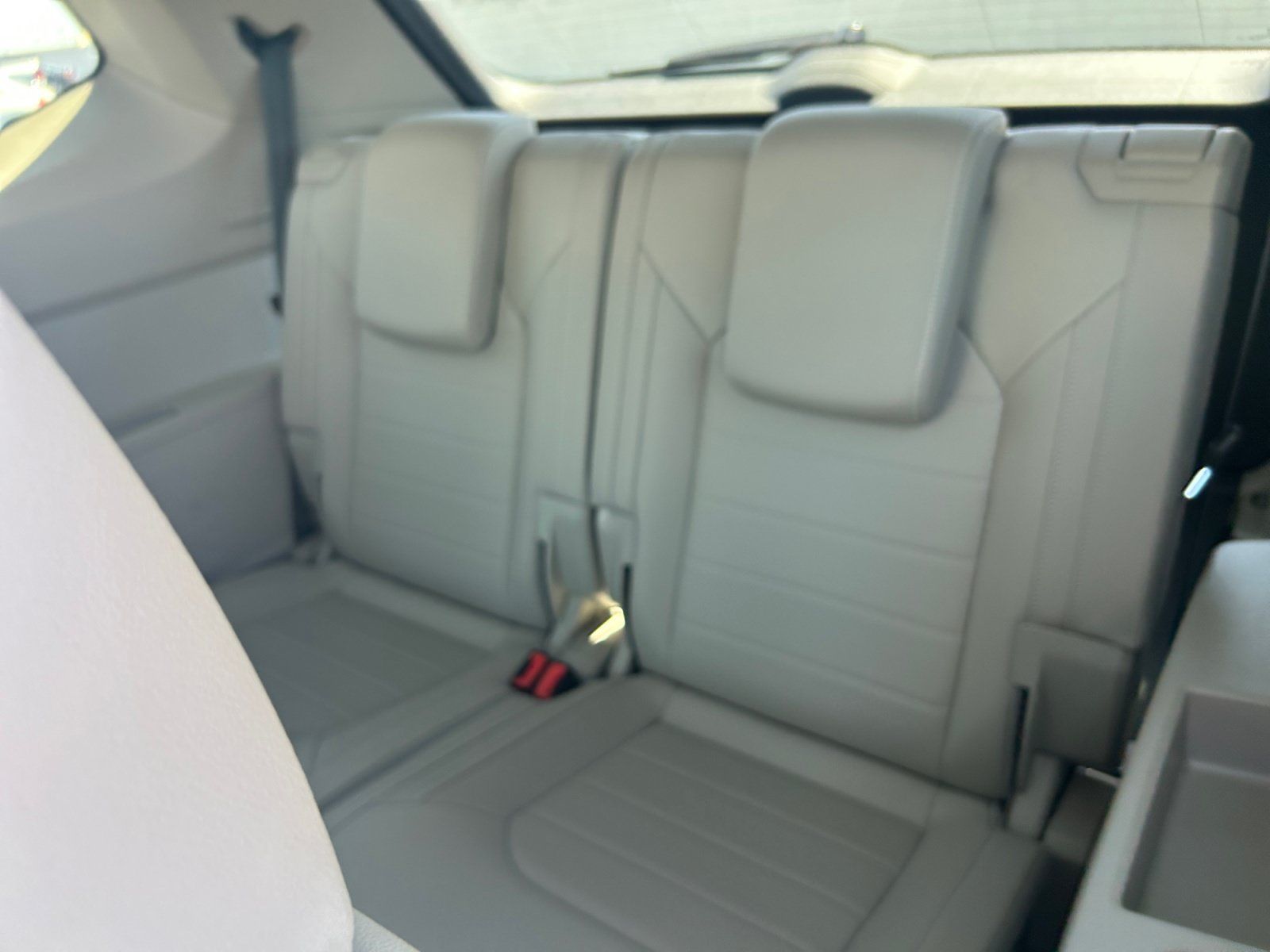 Certified 2025 Volkswagen Atlas SEL AWD/4WD image 18