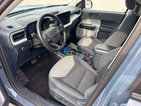 Used 2025 Ford Maverick XLT w/ Equipment Group 301A AWD/4WD image 19