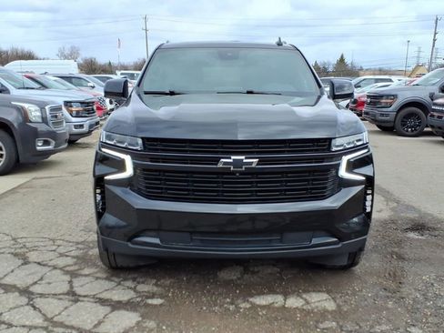 Used 2023 Chevrolet Tahoe RST w/ Luxury Package image 2