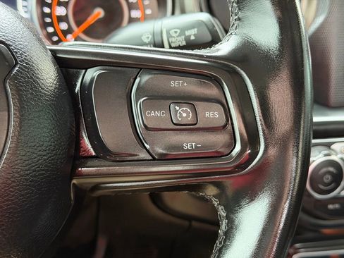 Used 2021 Jeep Gladiator Sport image 20