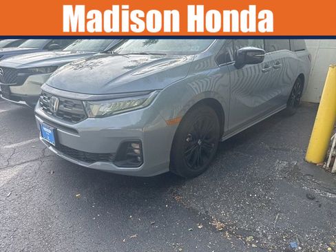 Used 2026 Honda Odyssey Sport-L image 1