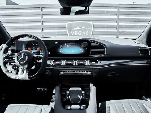 Used 2026 Mercedes-Benz GLS 63 AMG 4MATIC image 54