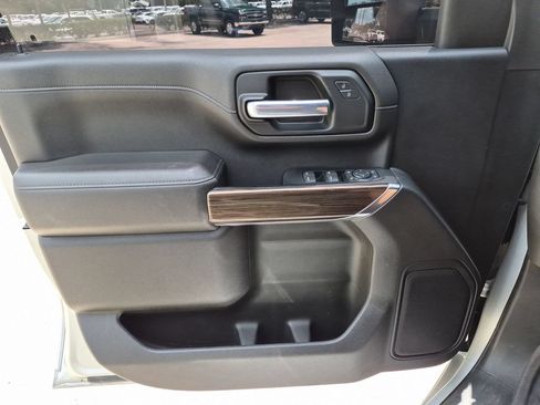 Used 2022 Chevrolet Silverado 2500 LT w/ All Star Edition AWD/4WD image 19