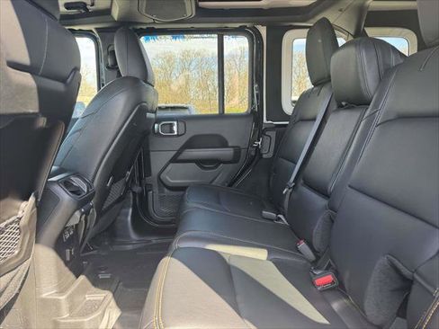 Certified 2024 Jeep Wrangler Unlimited Sahara AWD/4WD image 13