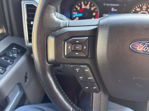 Used 2018 Ford F150 XLT w/ Equipment Group 302A Luxury image 19