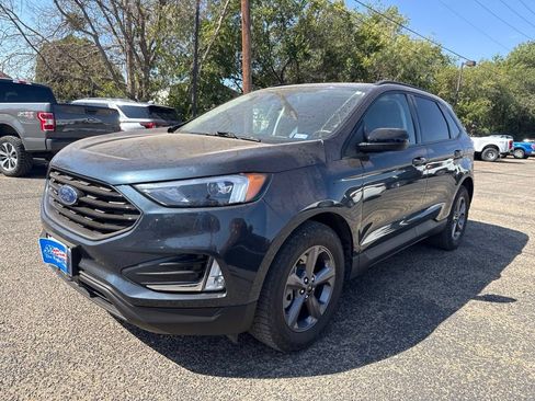 Used 2024 Ford Edge SEL w/ Sport Appearance Package AWD/4WD image 3