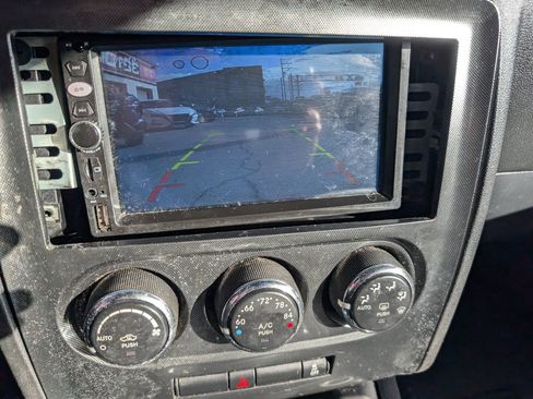 Used 2014 Dodge Challenger SXT RWD image 21
