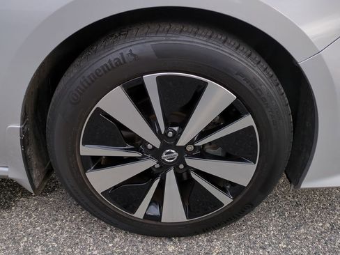 Used 2022 Nissan Altima 2.5 SV image 11