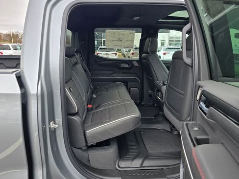 New 2026 GMC Sierra 1500 AT4X AWD/4WD image 32