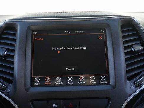 Used 2019 Jeep Cherokee Trailhawk w/ Cold Weather Group image 51