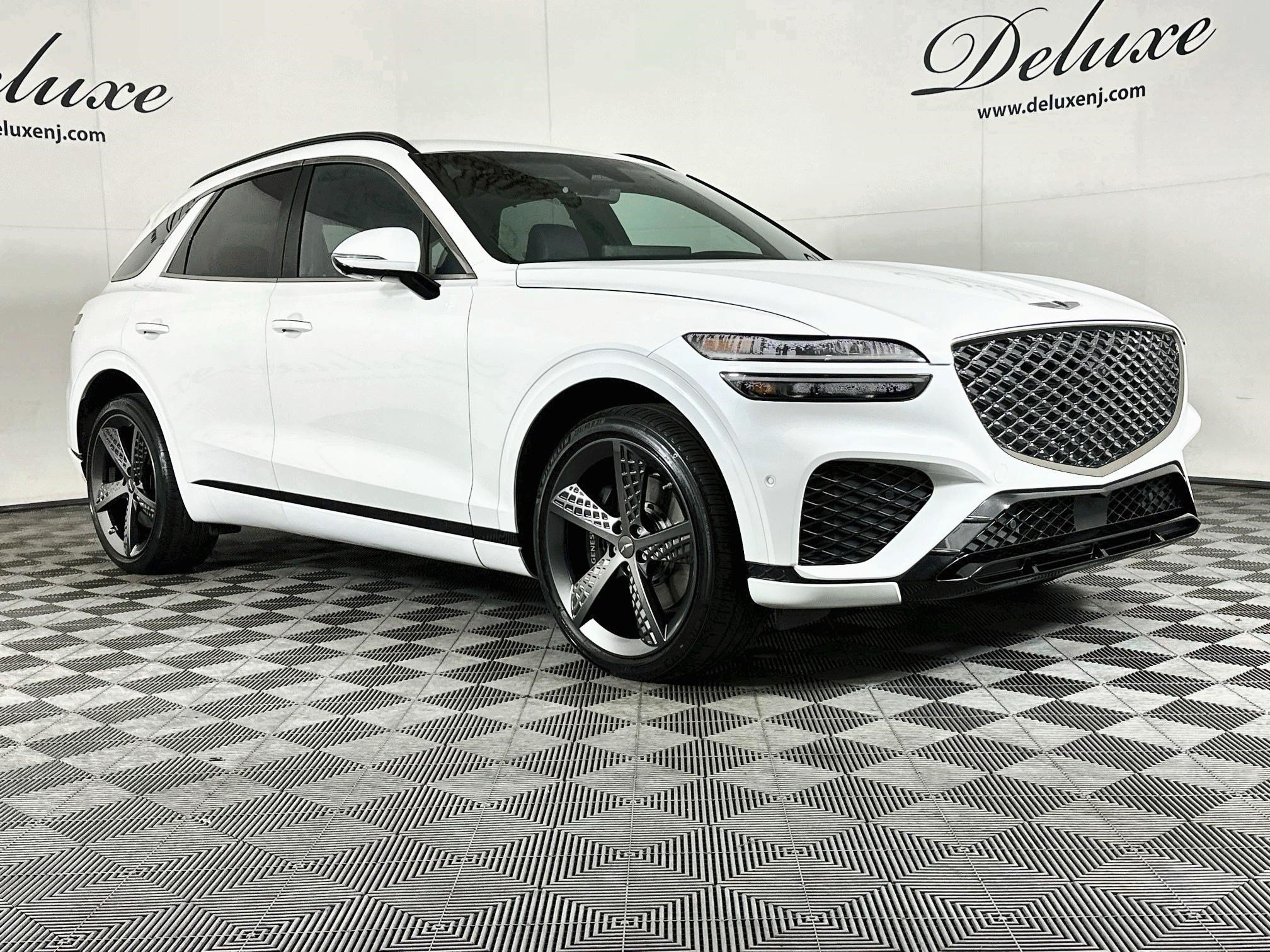 Used 2023 Genesis GV70 2.5T w/ Sport Prestige Package AWD/4WD image 1