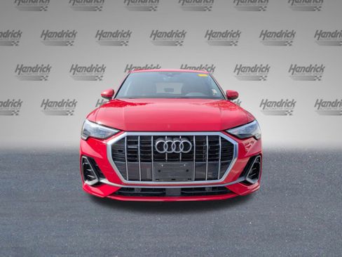 Used 2022 Audi Q3 2.0T Premium w/ Convenience Package image 5