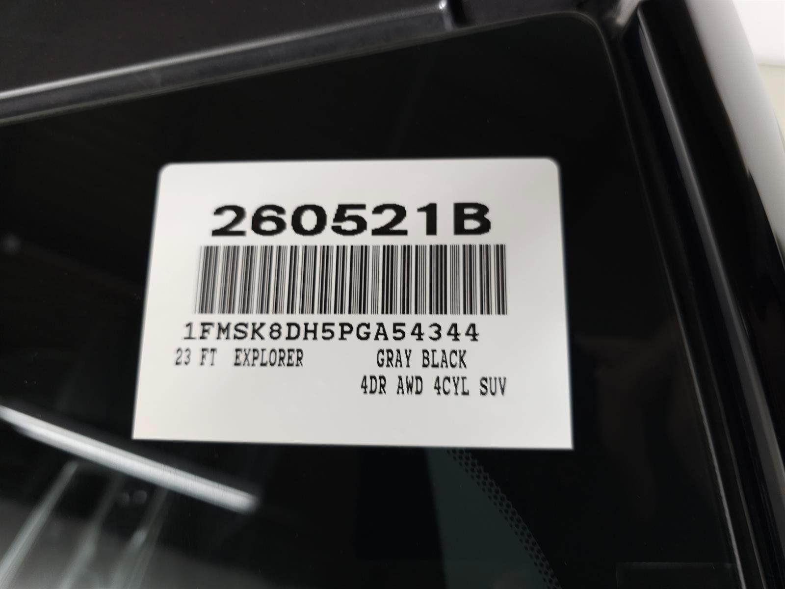 Used 2023 Ford Explorer XLT w/ Equipment Group 202A AWD/4WD image 34