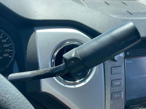 Used 2019 Toyota Tundra SR5 image 7