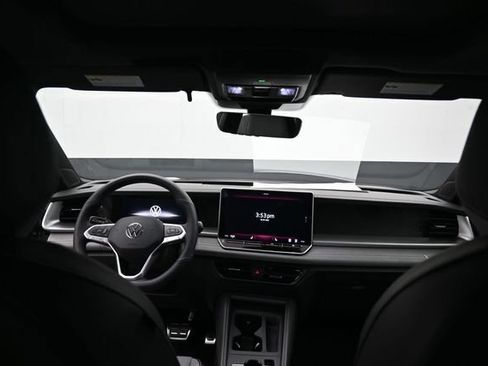 New 2026 Volkswagen Tiguan SE R-Line AWD/4WD image 10