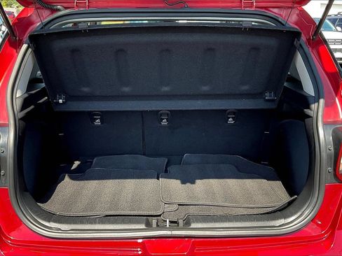 Certified 2023 Hyundai Venue SEL FWD image 7