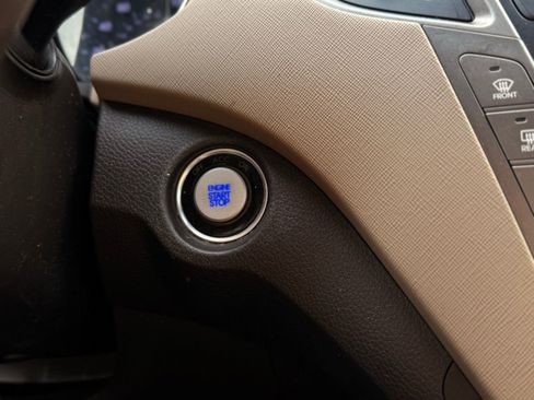 Used 2018 Hyundai Santa Fe Limited image 41