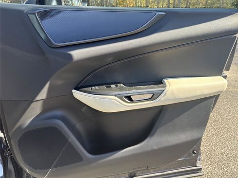 Used 2022 Lexus NX 250 FWD image 23