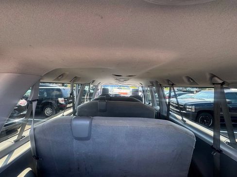 Used 2012 Ford E-350 and Econoline 350 XLT RWD image 27