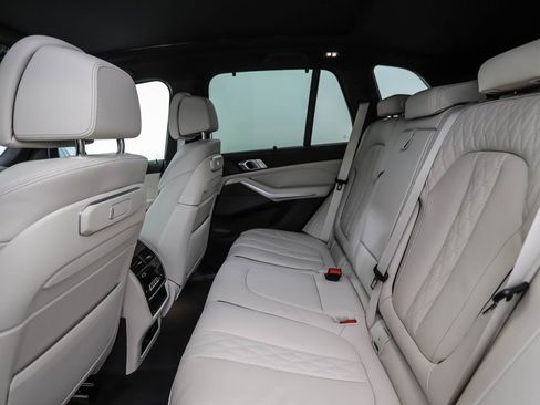 New 2026 BMW X5 xDrive40i image 21