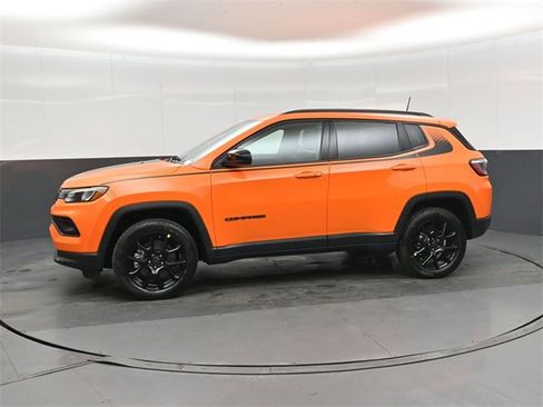 New 2026 Jeep Compass Latitude image 7