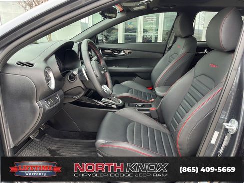 Used 2022 Kia Forte GT w/ GT2 Package image 3