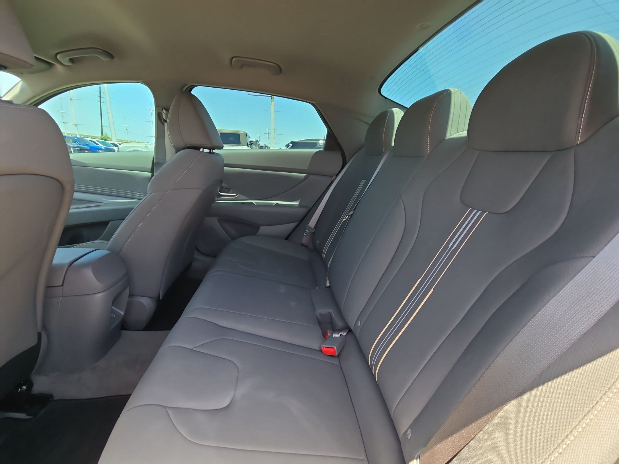 Used 2026 Hyundai Elantra Sport FWD image 28