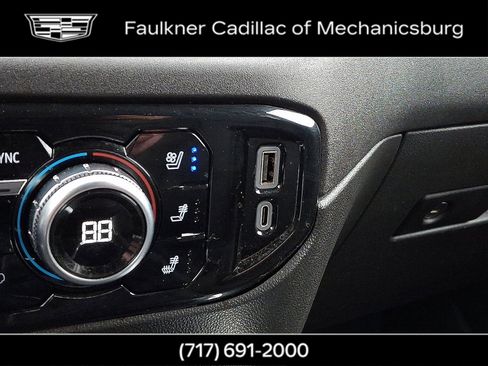 Used 2024 GMC Sierra 1500 SLT w/ SLT Premium Plus Package image 24
