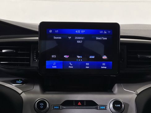 Used 2020 Ford Explorer XLT w/ Comfort Package image 18