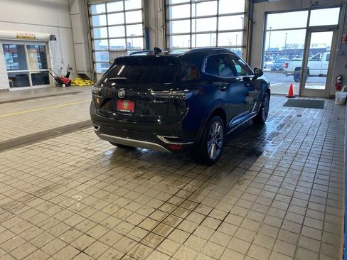 Used 2023 Buick Envision Avenir image 19