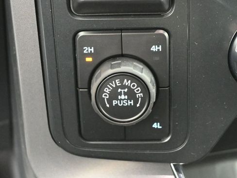 New 2026 Ford F150 XLT w/ Equipment Group 302A MID image 17