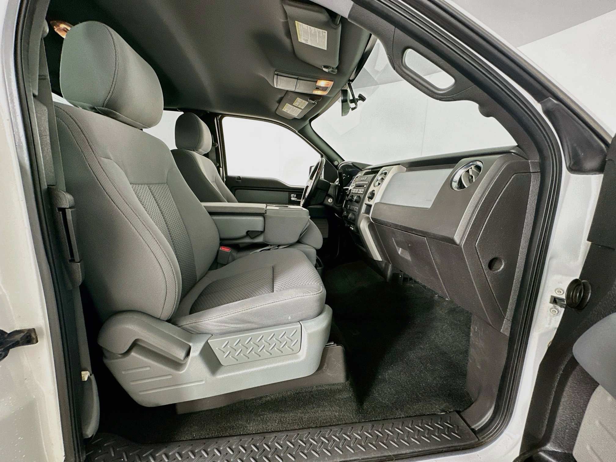Used 2012 Ford F150 XLT w/ XLT Chrome Pkg RWD image 28
