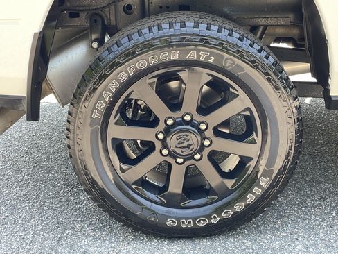 Used 2025 RAM 2500 Big Horn AWD/4WD image 36