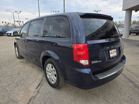 Used 2017 Dodge Grand Caravan SE w/ Power Window Group FWD image 7