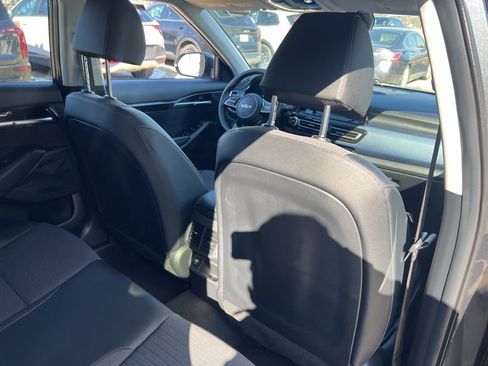 Certified 2023 Kia Seltos S image 15