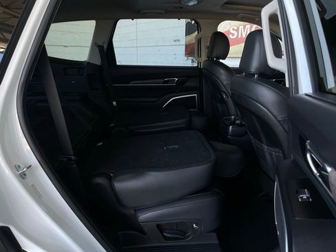 Used 2021 Kia Telluride EX w/ EX Premium Package image 20