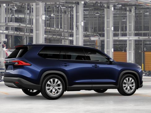 New 2026 Toyota Grand Highlander AWD Hybrid image 11