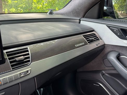 Used 2014 Audi S8 AWD/4WD image 45