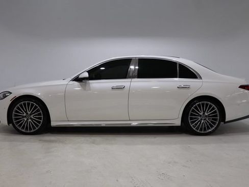 Used 2022 Mercedes-Benz S 580 4MATIC Sedan image 4